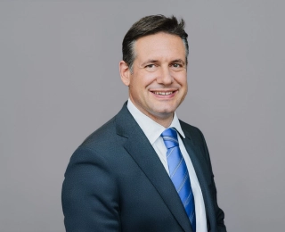 Alexander Schwörer, Advisor & Expert Network, OMMAX.