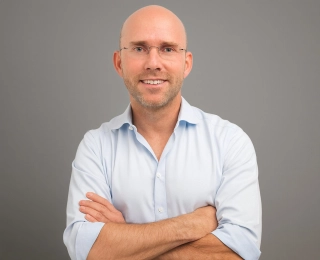 Alexander Piutti, Advisor & Expert Network, OMMAX.