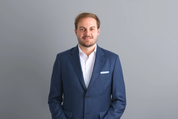 Dr. Robert Russell, OMMAX.