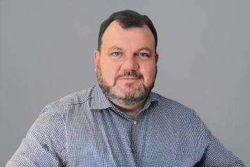 Jomique de Vries, Advisor & Expert Network, OMMAX.